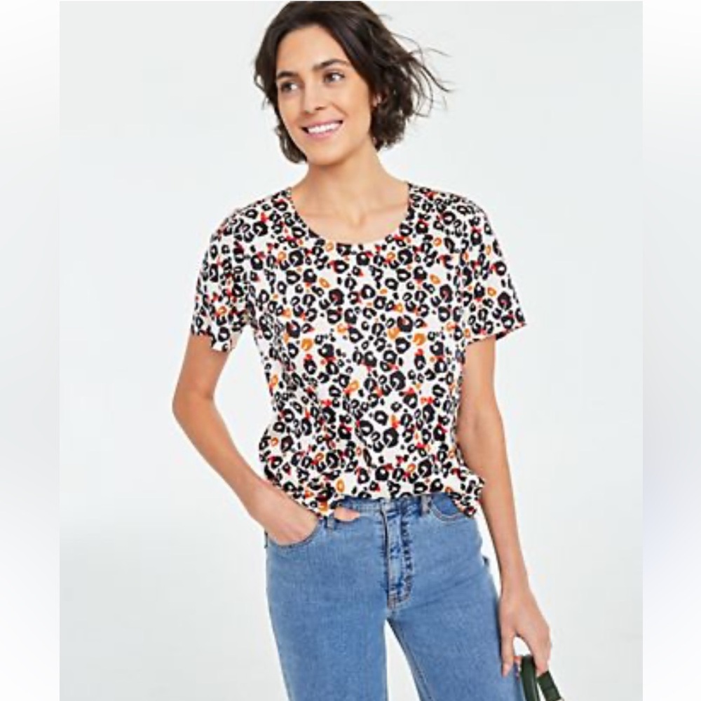 On 34th Women's Satin Relaxed Short Sleeve Top